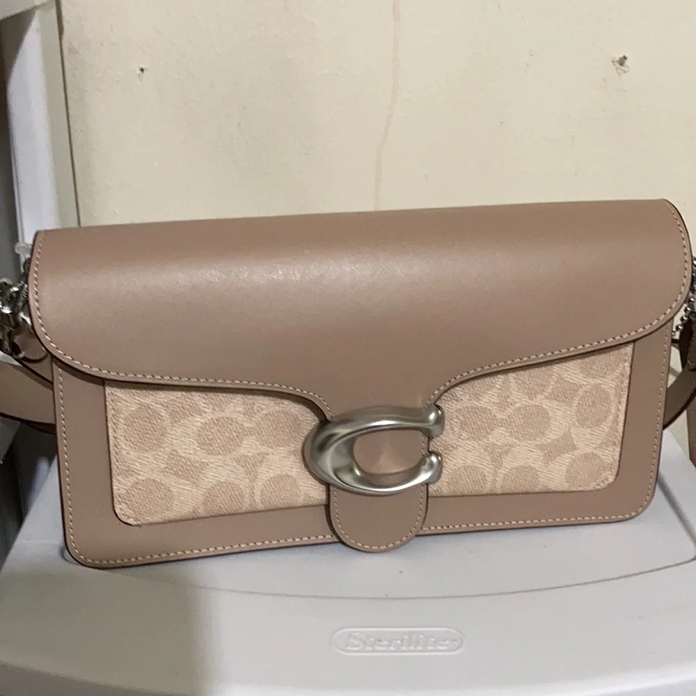 COPY - Coach Tabby  leather & signature canvas_13
